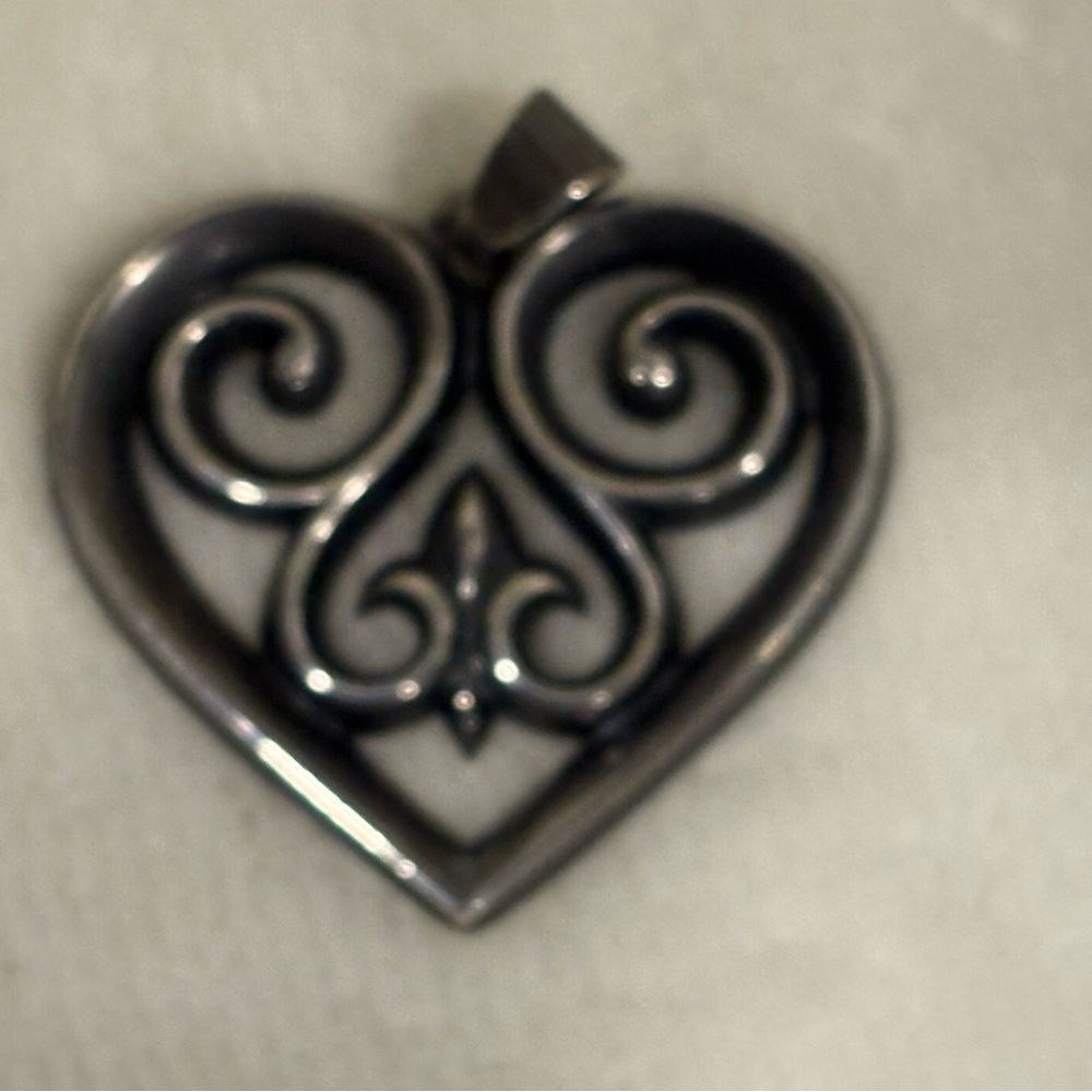 James Avery 925 silver love French scroll open heart pendant